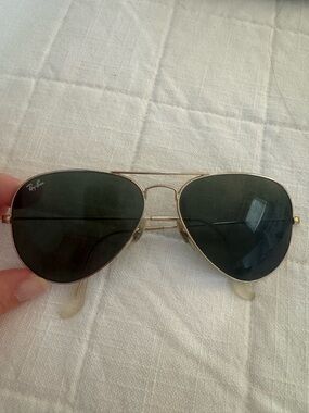Ray-Ban Gold Frame Aviator Sunglasses with Dark Green Lenses